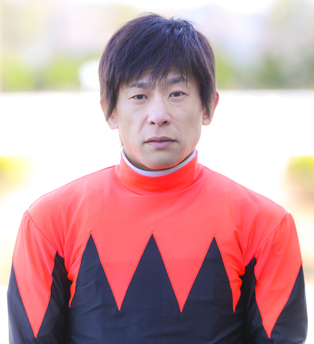 米倉 知